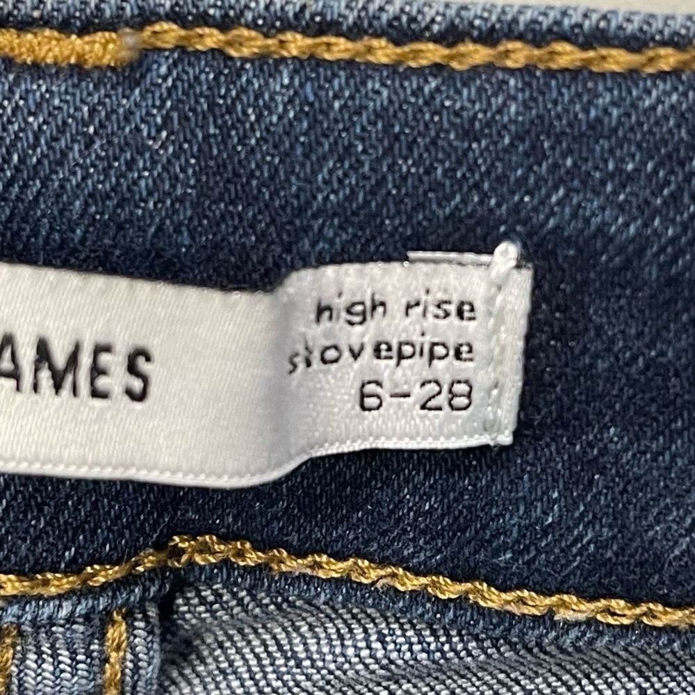 Elizabeth and James Dark Wash High Rise Organic Cotton Stove Pipe Jean Size 6/28 - Picture 7 of 11